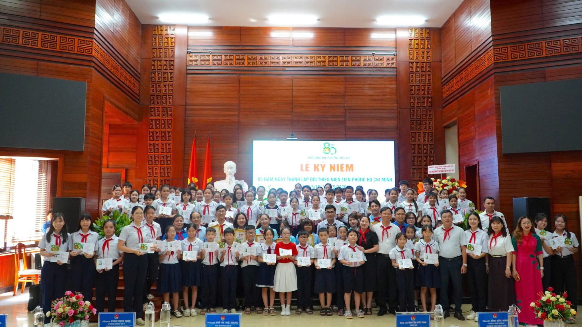 Phường Hội An tổ chức Chương trình kỷ niệm 85 năm Ngày thành lập Đội TNTP Hồ Chí Minh và tuyên dương cán bộ Đội, thiếu nhi tiêu biểu,