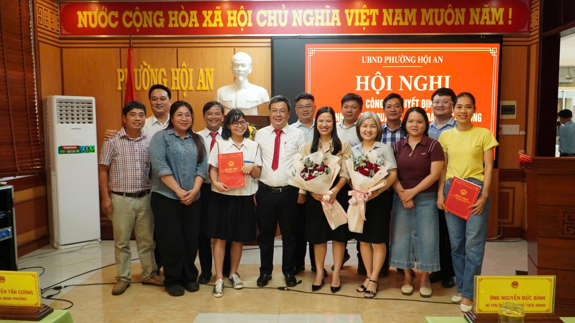 Phường Hội An: Công bố quyết định thành lập Ban Quản lý dự án đầu tư xây dựng và công tác cán bộ