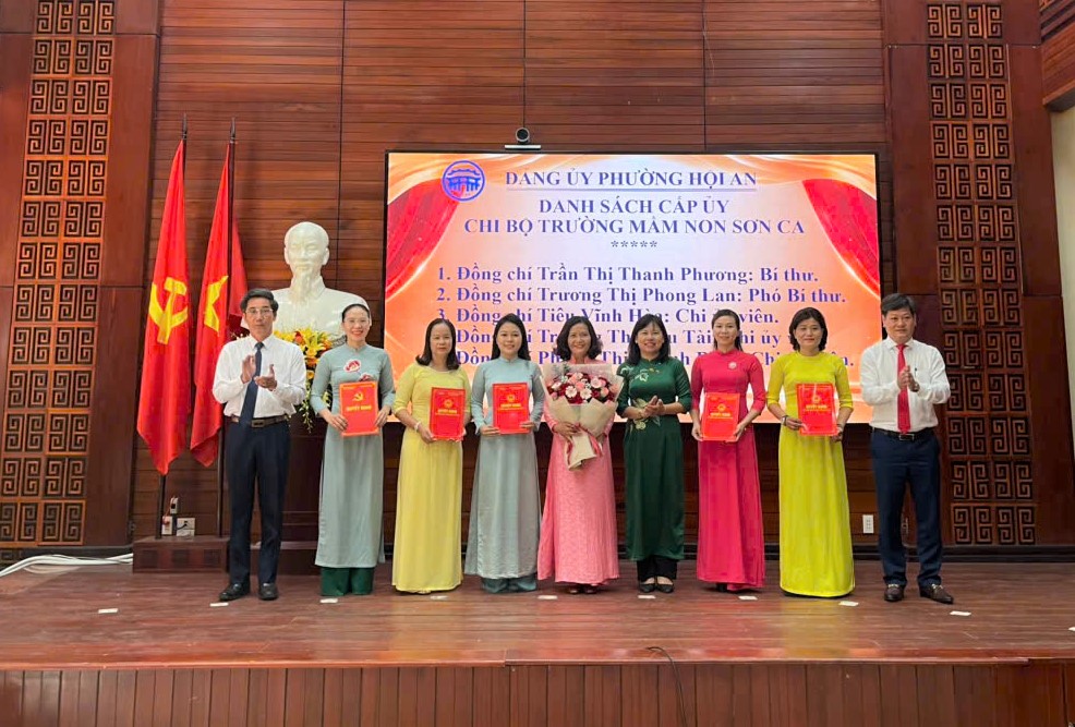 Phường Hội An công bố Quyết định thành lập Trường và tổ chức Đảng sau sắp xếp các cơ sở giáo dục