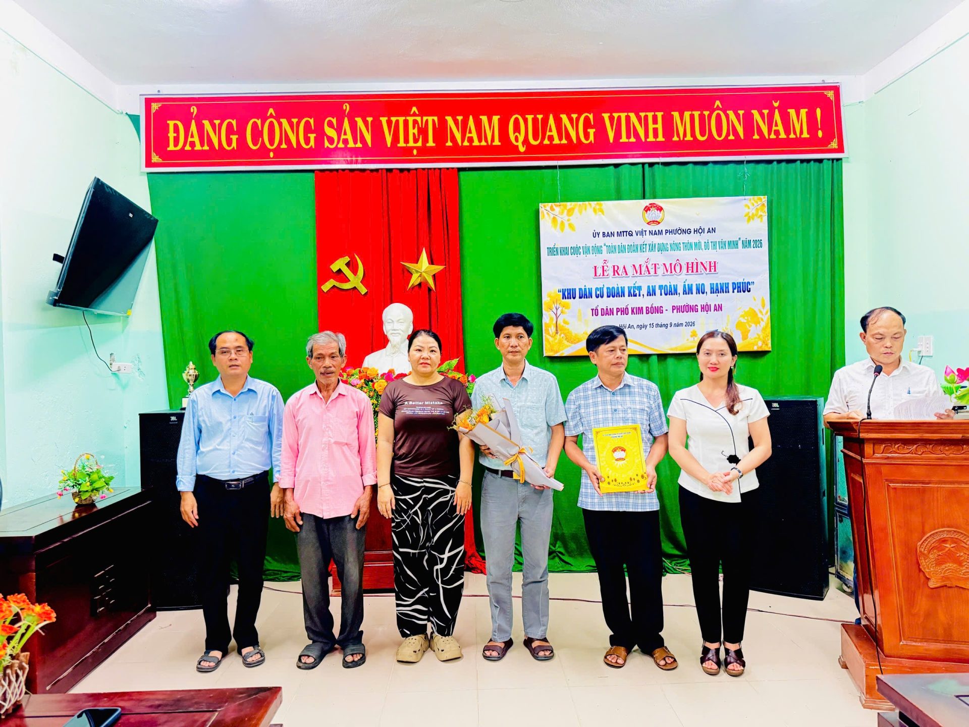Tổ dân phố Kim Bồng ra mắt mô hình “Khu dân cư đoàn kết, an toàn, ấm no, hạnh phúc”